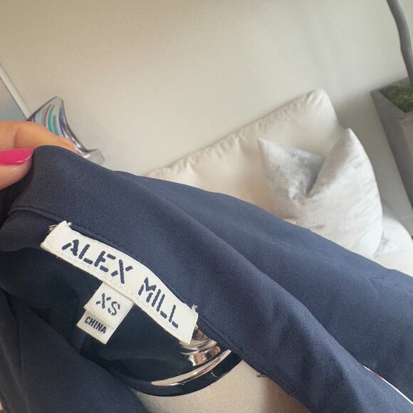 Alex Mill Navy Silk Pajama Crop Top Size M Button Up Short Sleeve Luxe Lounge - Picture 2 of 5